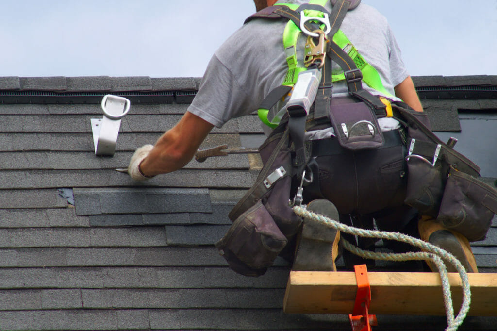 roof repair and replacement cost