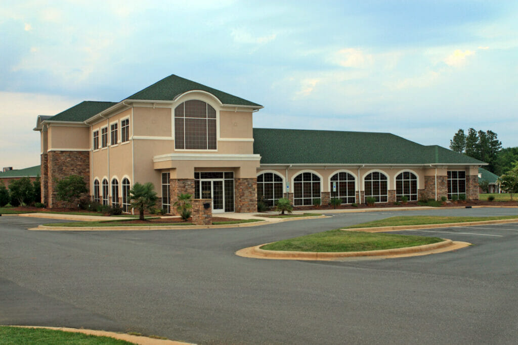 commercial roofing systems outside of commercial office building